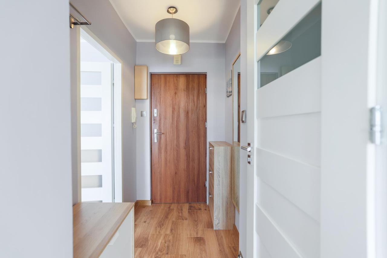 Ap Kolobrzeska Apartment *
