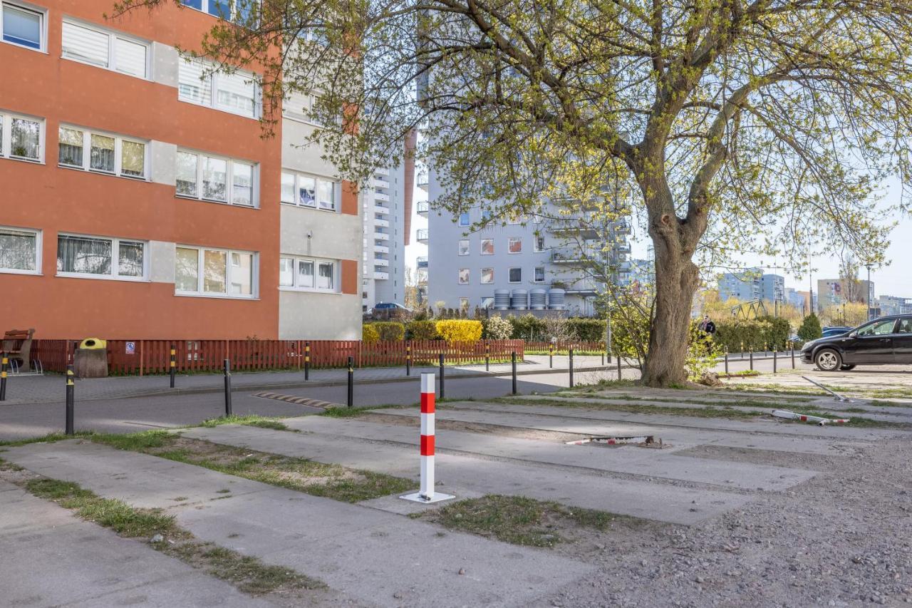 Ap Kolobrzeska Appartamento *
